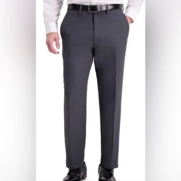 Men’s Haggar® Travel Performance Tailored-Fit Stretch Flat-Front Suit Pa… - Picture 1 of 3
